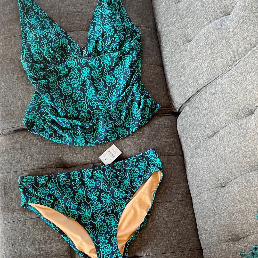New with tags J. Crew Blue and Green Patterned 2 piece Swimwear Top XL Bottom L